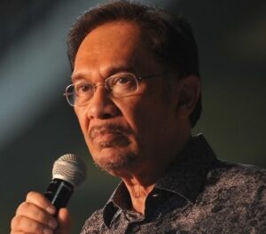 馬來西亞首相安華（Anwar Ibrahim）