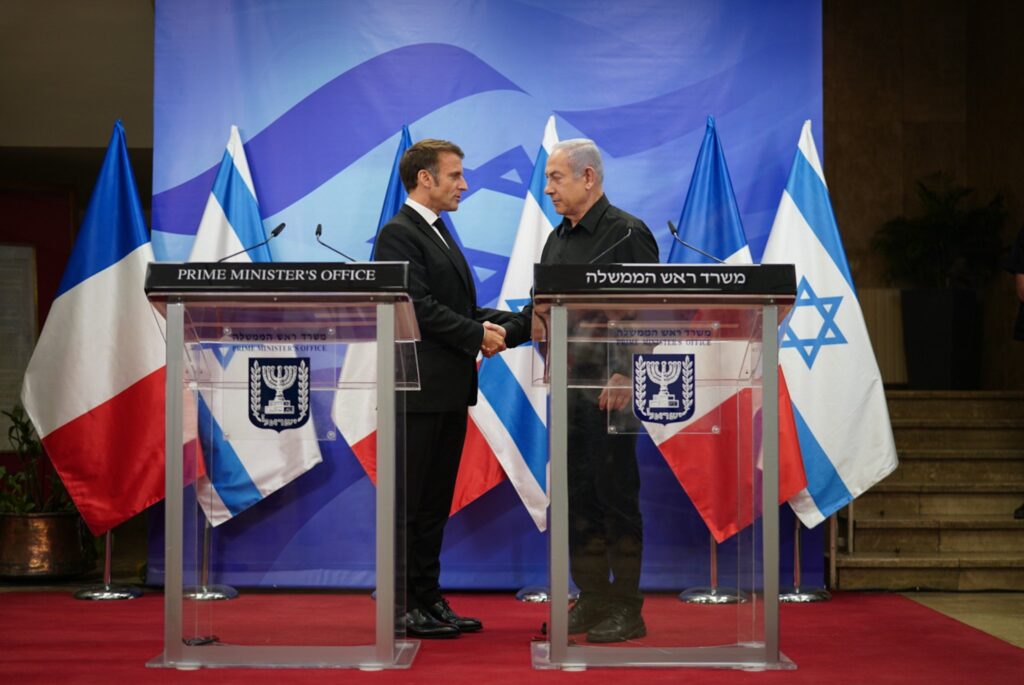 法國總統馬克龍（emmanuel Macron）、以色列總理納坦雅胡（benjamin Netanyahu）