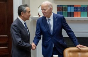 美國總統拜登（joe Biden）、中國外交部長王毅