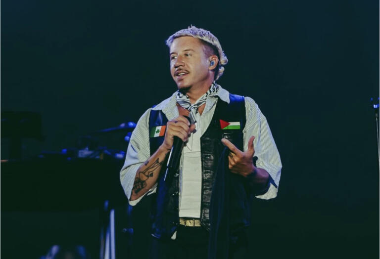 美國饒舌歌手麥可莫（Macklemore）