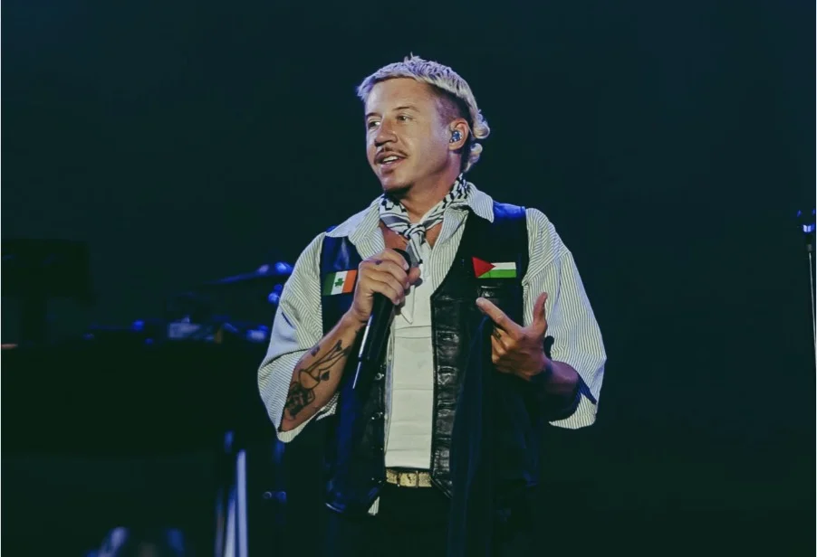 美國饒舌歌手麥可莫（Macklemore）