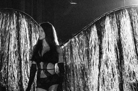 維密天使阿德瑞娜利瑪（Adriana Lima）