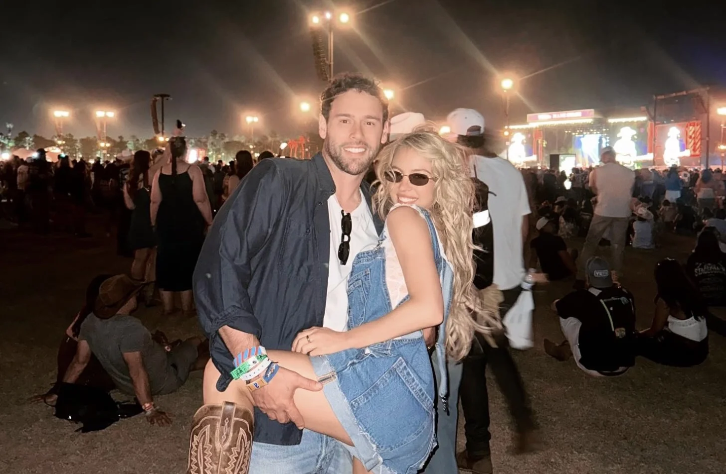 好萊塢話題女星席德妮史威尼(Sydney Sweeney)、知名經紀人斯庫特布勞恩(Scooter Braun)